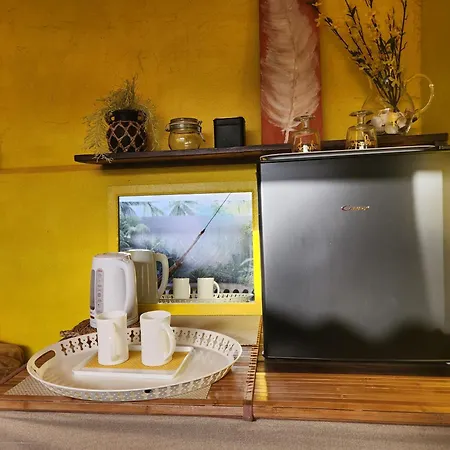 Shangri-La Botanical Room