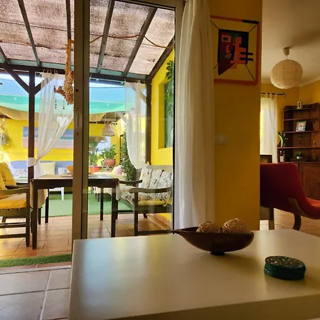 Casa Shangri-la Botanical Ferienhaus