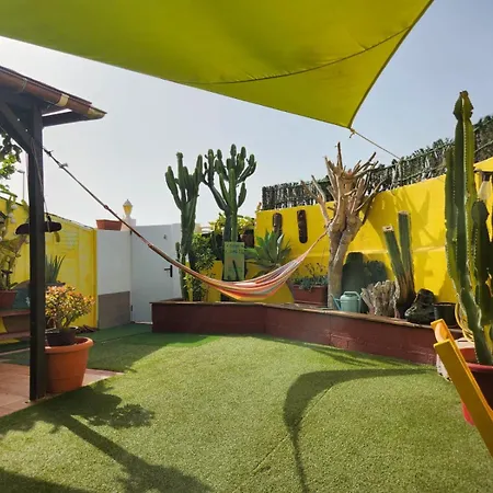 Casa Shangri-la Botanical