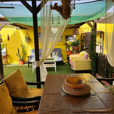 Casa Shangri-la Botanical בית נופש *